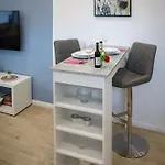 Appartement Hannibal - Design Lavendel 4, Vw Naehe, Parkplatz, Kueche, Highspeed-wlan, Fitness, Solarium