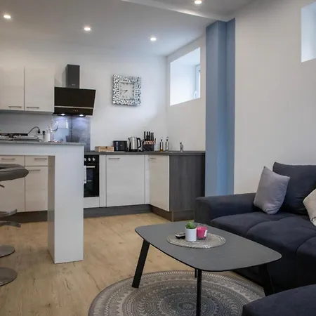 Apartment Hannibal - Design Lavendel 4, Vw Naehe, Parkplatz, Kueche, Highspeed-wlan, Fitness, Solarium