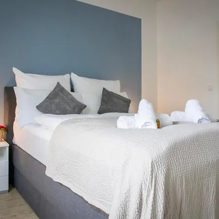Apartment Hannibal - Design Lavendel 4, Vw Naehe, Parkplatz, Kueche, Highspeed-wlan, Fitness, Solarium