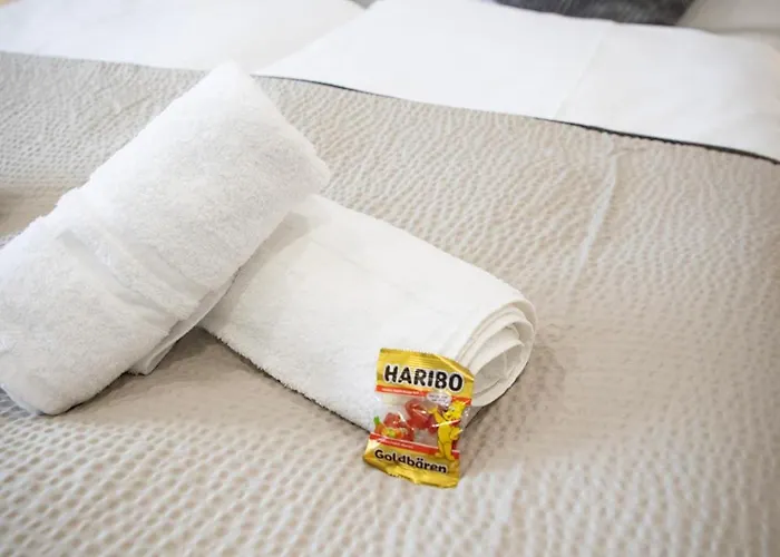 Hannibal - Design Lavendel 4, Vw Naehe, Parkplatz, Kueche, Highspeed-wlan, Fitness, Solarium