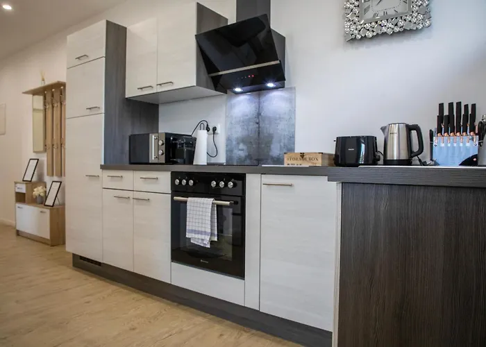Lejlighed Hannibal - Design Lavendel 4, Vw Naehe, Parkplatz, Kueche, Highspeed-wlan, Fitness, Solarium Wolfsburg